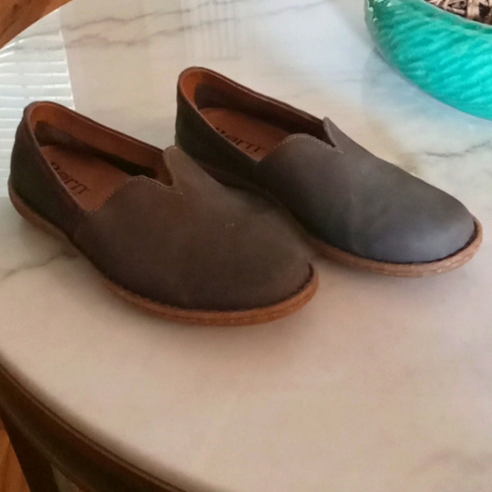 Womans Born Flats